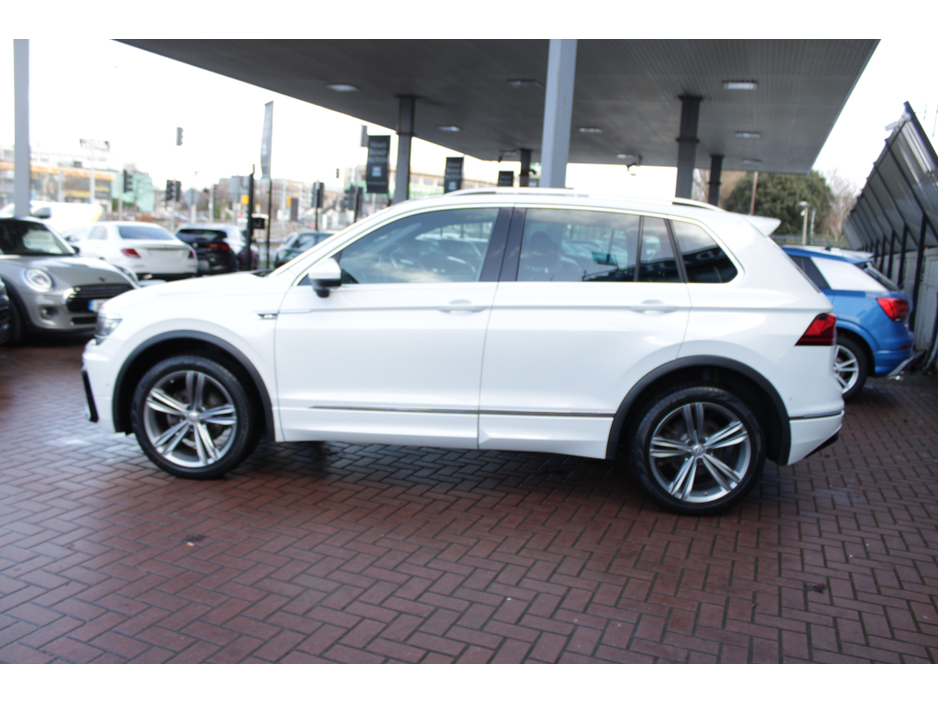 2019 Volkswagen Tiguan 2.0TDI 150BHP R-LINE EDITION 4 MOTION AUTOMATIC // 1 OWNER CAR WITH ONLY 95, 000KMS // BUY WITH CONFODENCE AA AND SIMI APPROVED DEALER 2025 // FINANCE ARRANGED // ALL TRADE INS WELCOME // €30,950