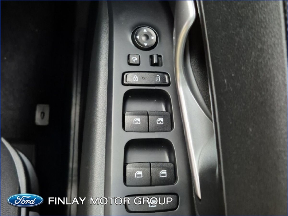 2022 Hyundai Tucson - image 15