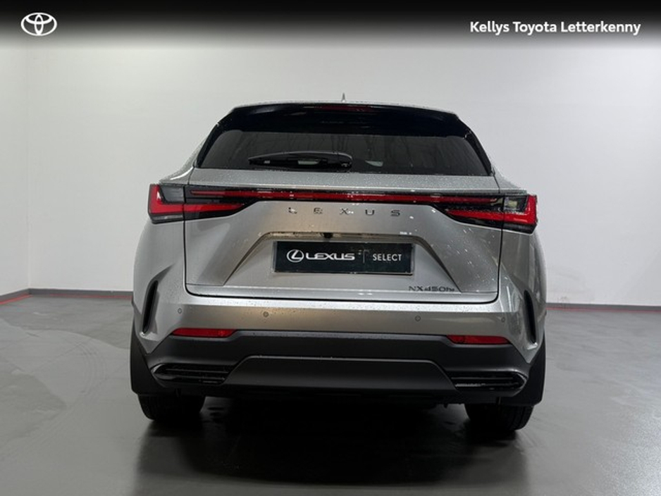 2025 Lexus NX 450 h+ - image 4