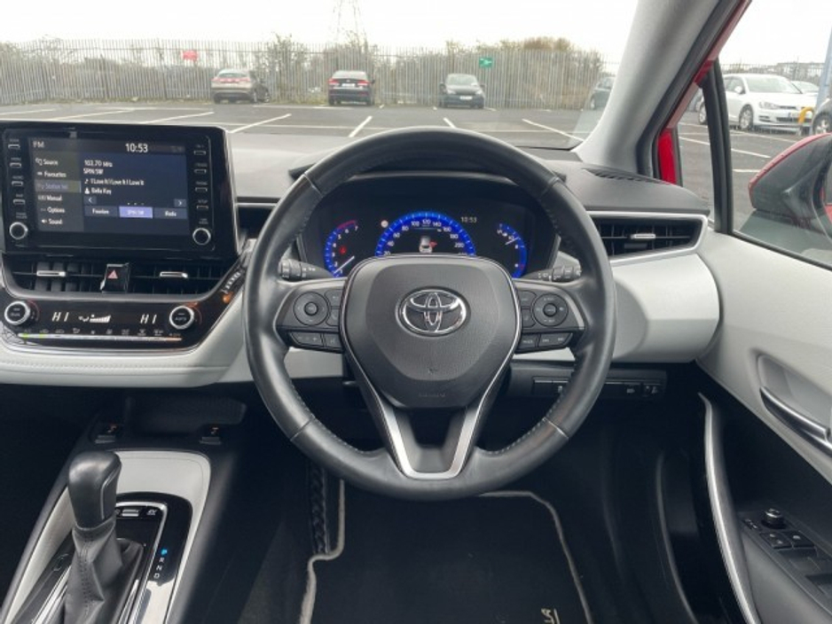2020 Toyota Corolla - image 9