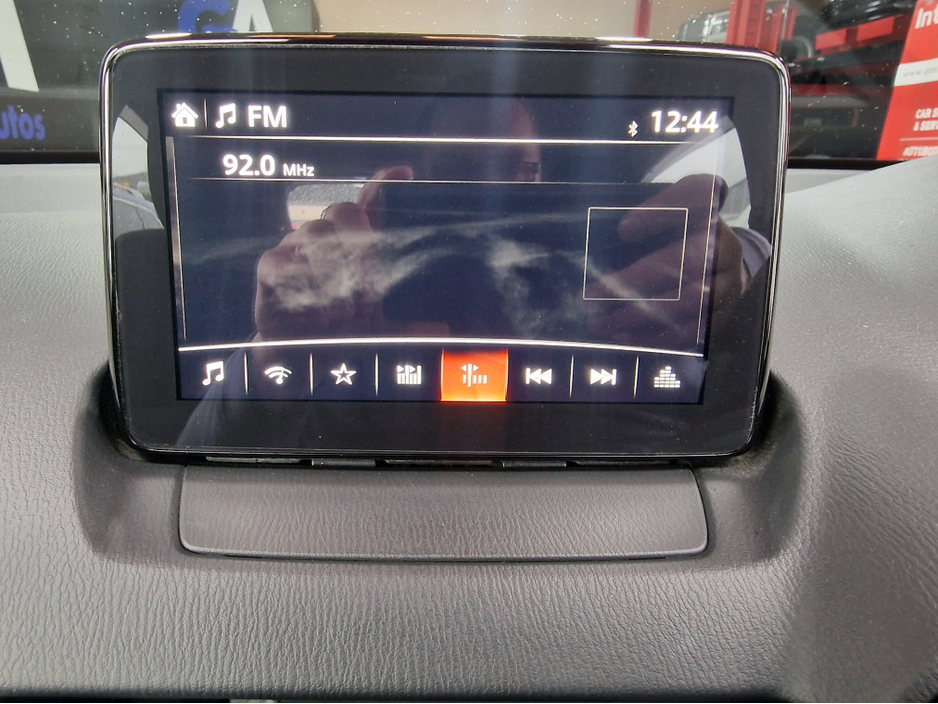 2017 Mazda Mazda2 - image 22