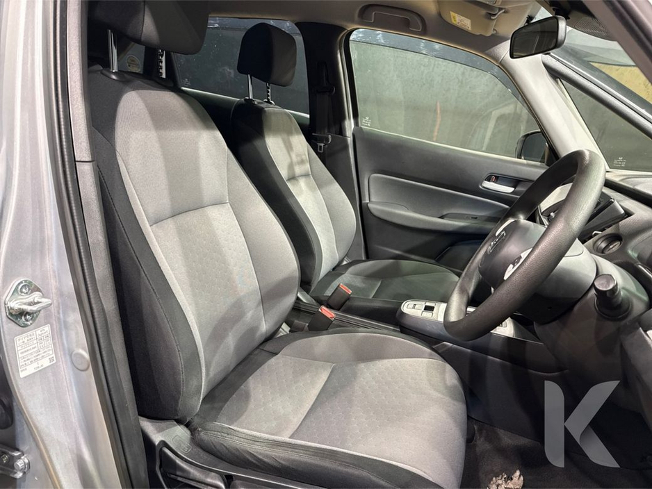 2020 Honda Fit - image 14