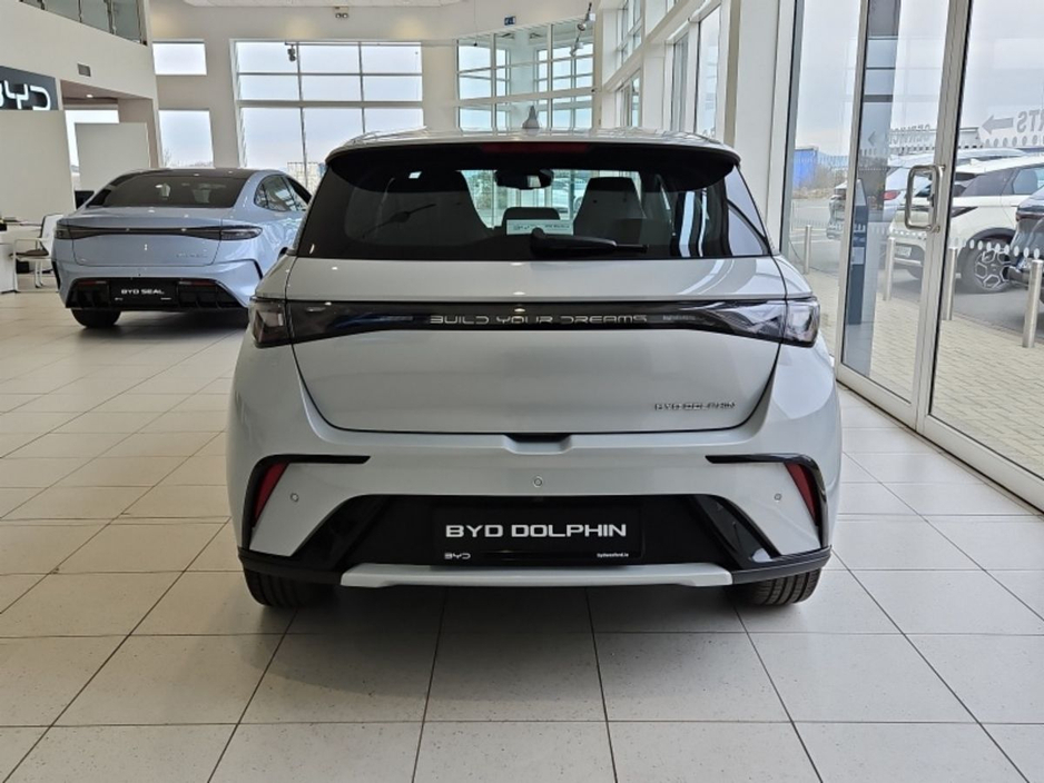 2026 BYD Dolphin Comfort 60.4kWh 427km HEAT PUMP INCLUDED €33,769