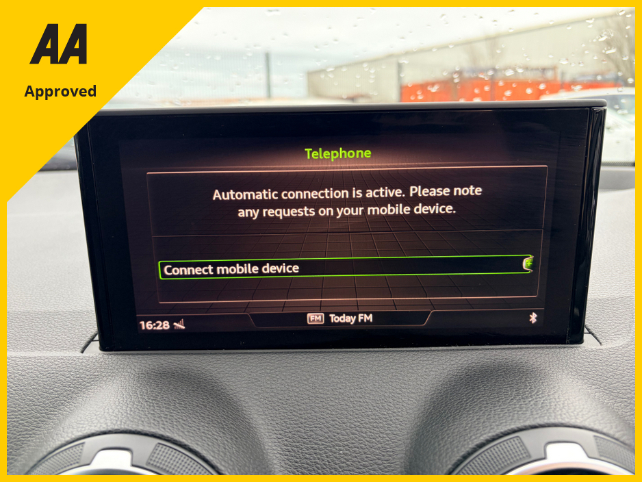 2018 Audi Q2 - image 19