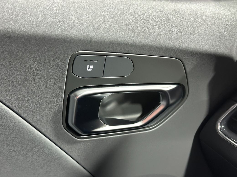 2026 Kia K4 - image 29