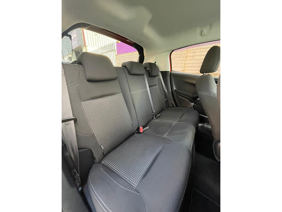 2017 Peugeot 208  €10,950