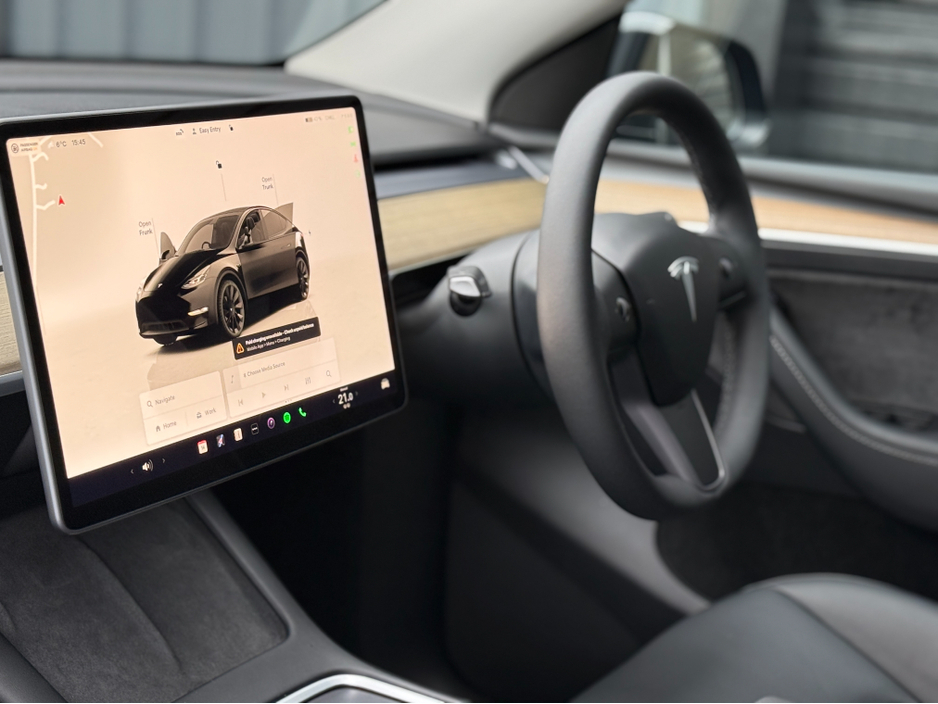 2022 Tesla Model Y LONG RANGE AWD €31,950