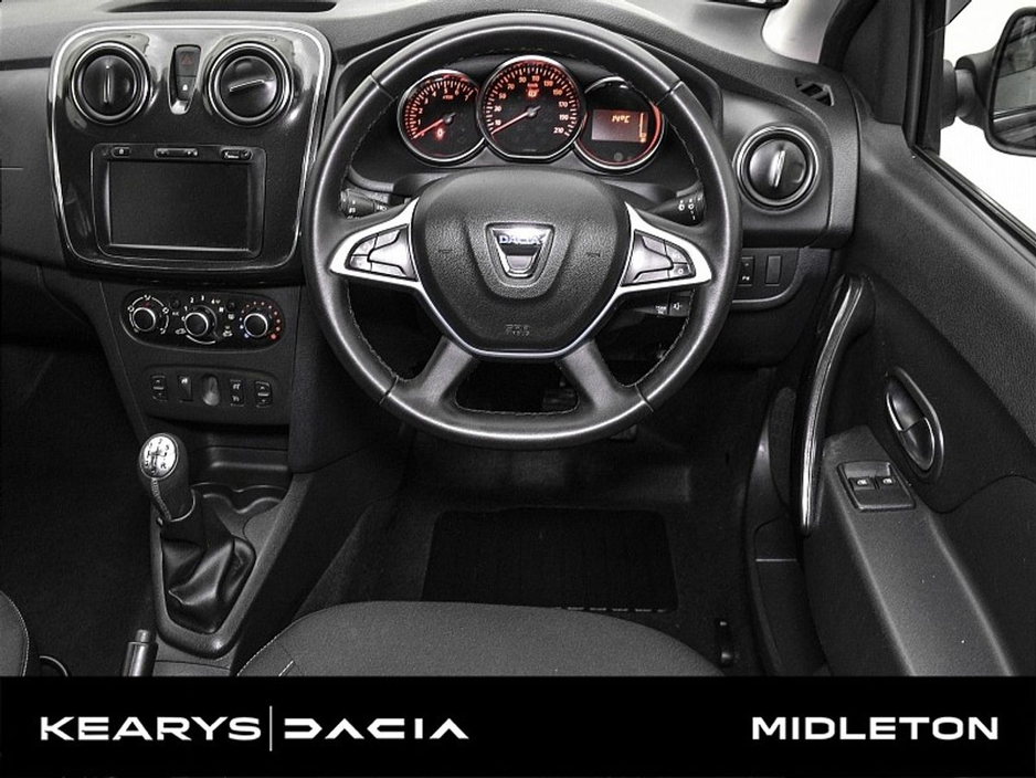 2021 Dacia Logan Signature Blue dCi 95 MY18 €13,990