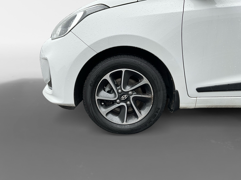 2020 Hyundai i10 DELUXE 4DR €13,950