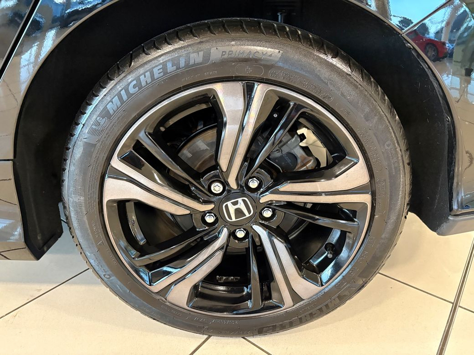 2018 Honda Civic 1.0 VTEC MANUAL=LOW MILES//HUGE SPEC=FULL SERVICE HISTORY=181 Dublin REG=ONLY €200 ANNUAL ROAD TAX//TAILORED FINANCE PACKAGES AVAILABLE=TRADE INS WELC €17,995