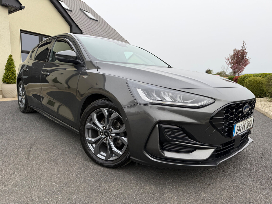 2024 Ford Focus - image 5