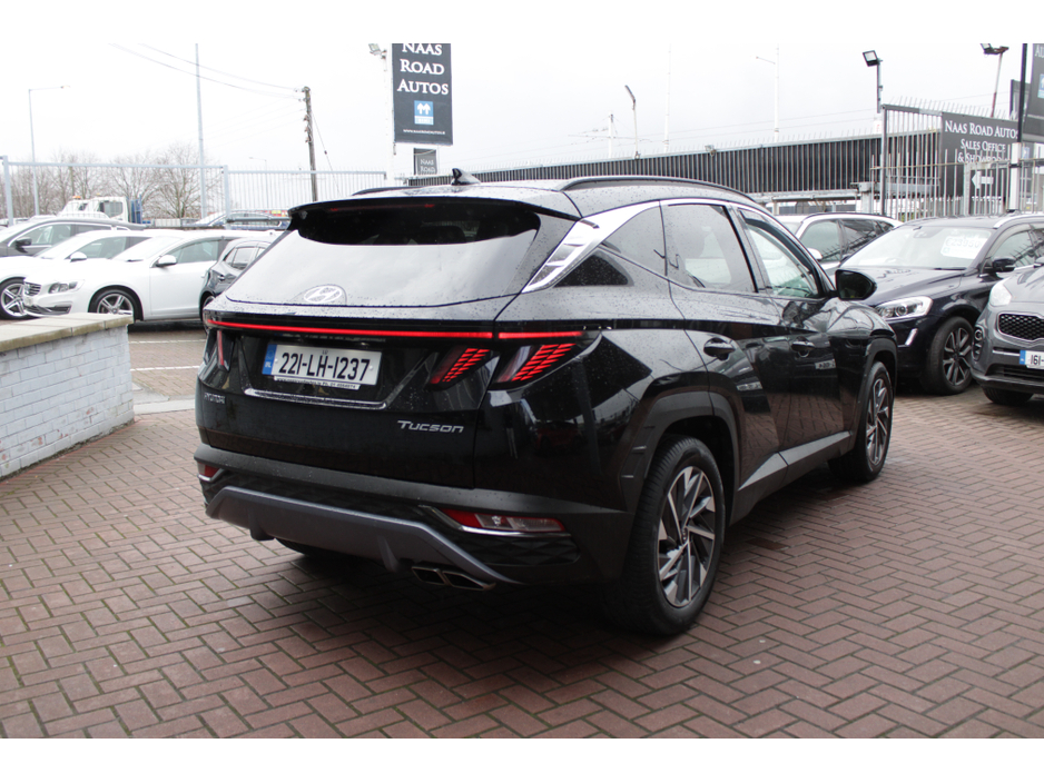 2022 Hyundai Tucson - image 4