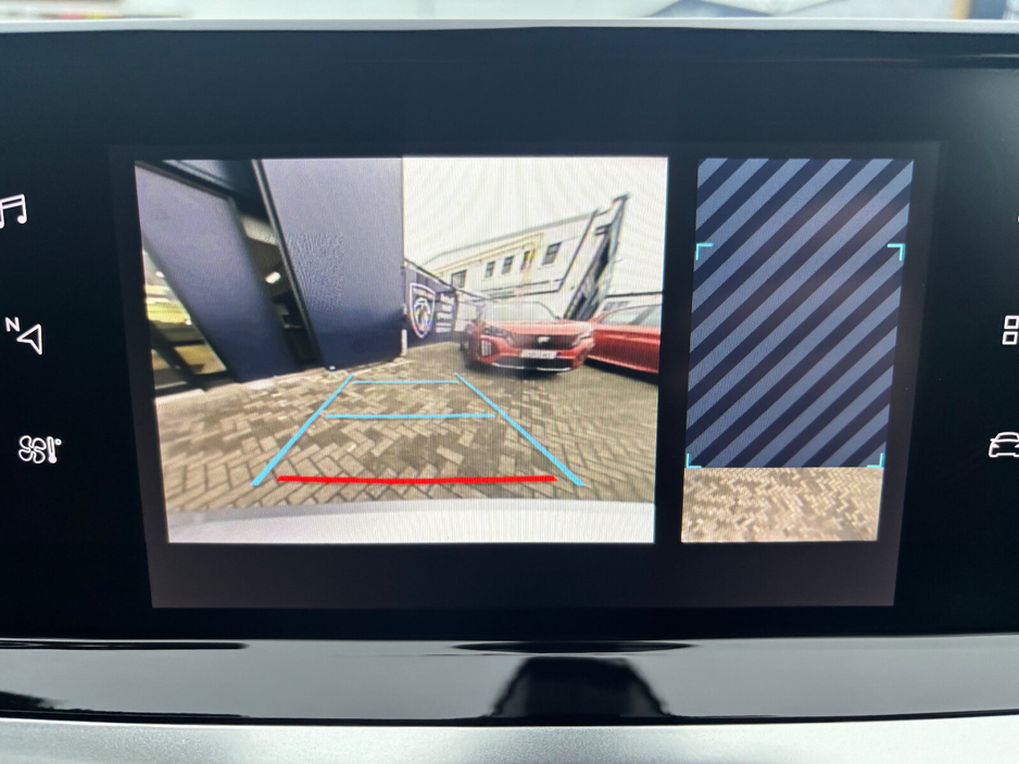 2023 Peugeot 2008  €23,950