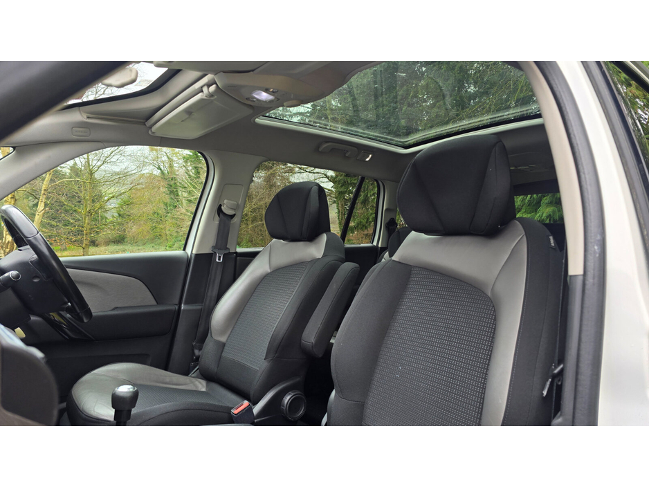 2016 Citroen C4 - image 15