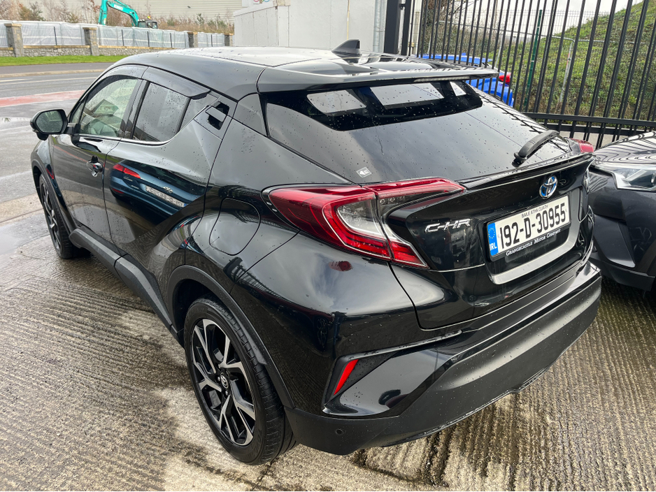 2019 Toyota C-HR 1.8 HYBRID AUTO LOW KM HIGH SPEC €20,950