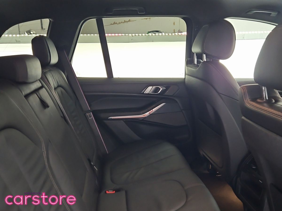 2020 BMW X5 xDrive30d M Sport €59,800