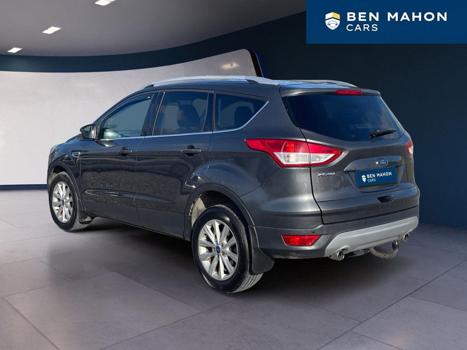 2016 Ford Kuga - image 3