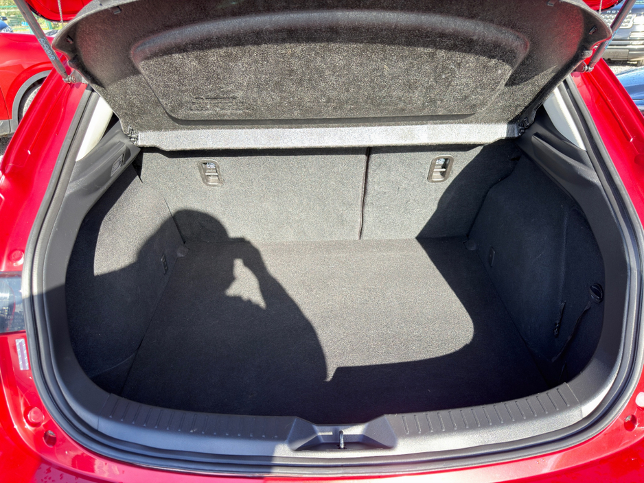 2017 Mazda Mazda3 - image 13