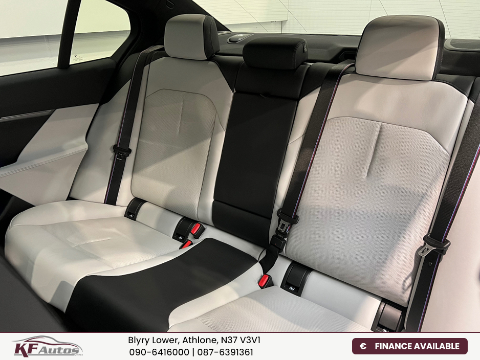 2025 BMW M5 V8 4.4L PHEV 727bhp Auto - 251 Reg €137,995