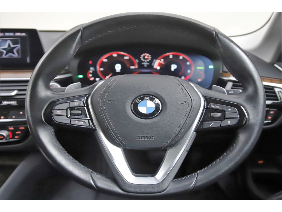 2020 BMW 5 Series 520D SE LOW MILEAGE €29,890