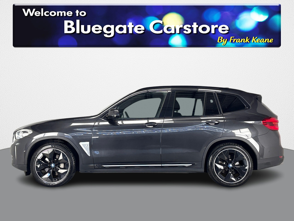2022 BMW iX3 - image 7