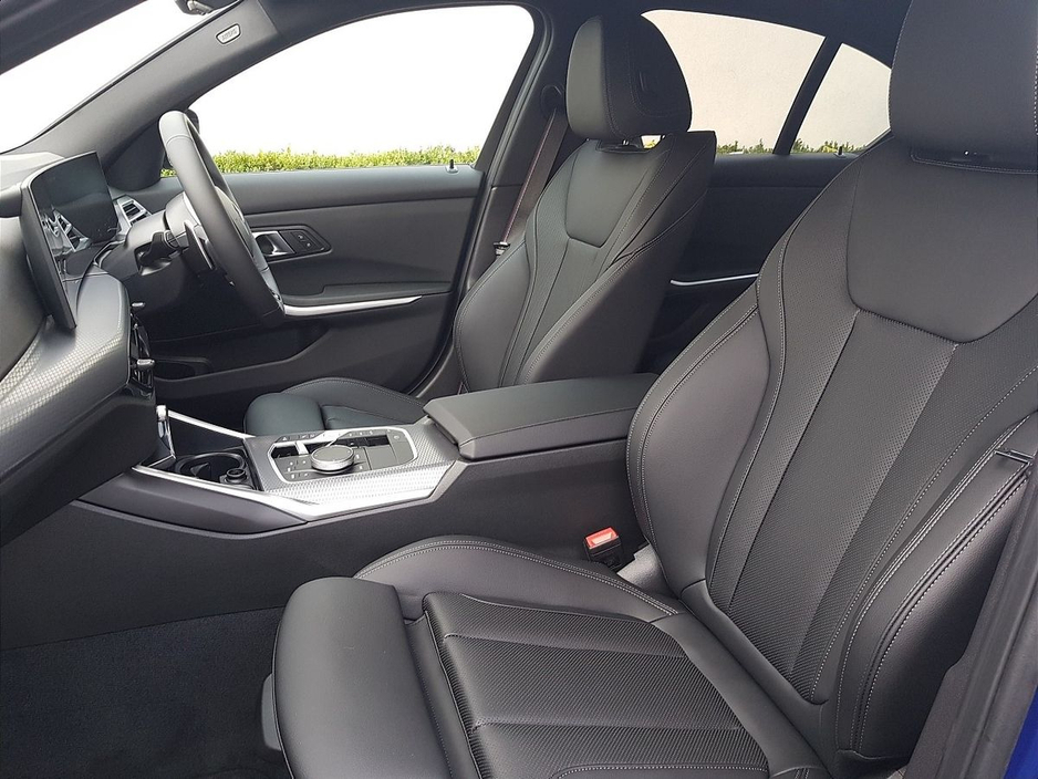 2026 BMW 3 Series - image 7