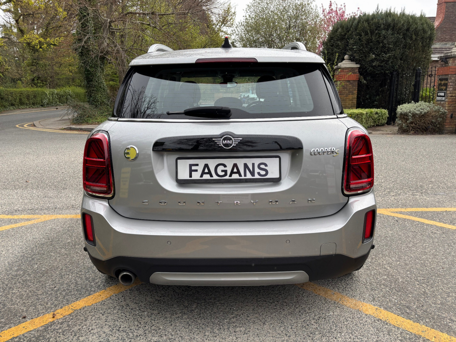 2023 MINI Countryman - image 6