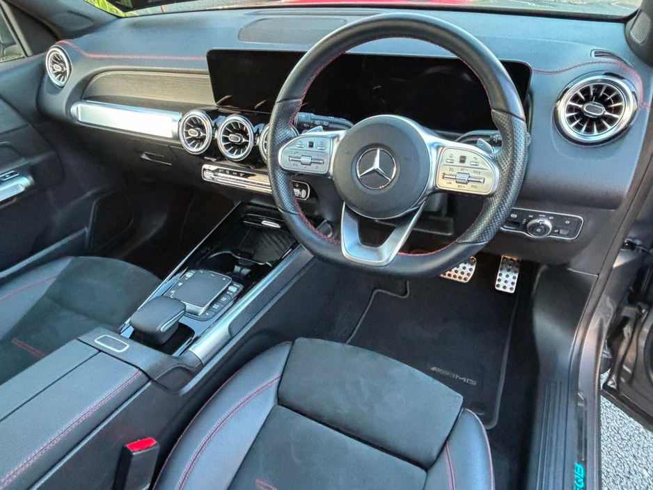 2023 Mercedes-Benz EQB AMG LINE PREMIUM 300 SUNROOF €38,995