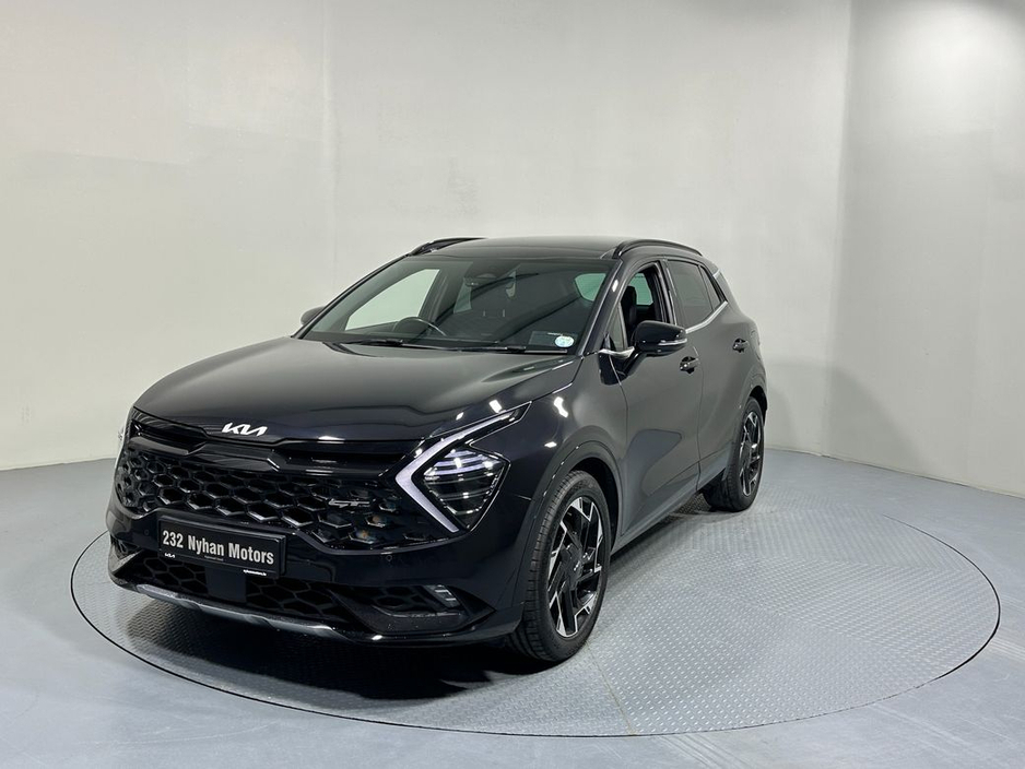2023 Kia Sportage - image 3