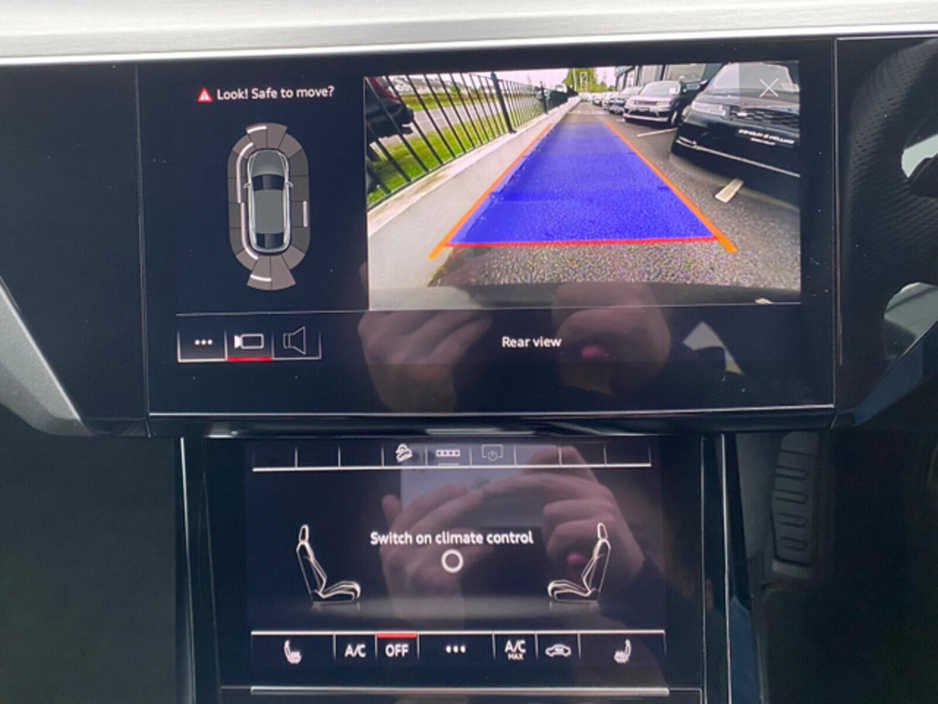 2021 Audi e-tron TECHNIK 55 QUATTRO 95KwH BATTERY // LOW KMS €31,950