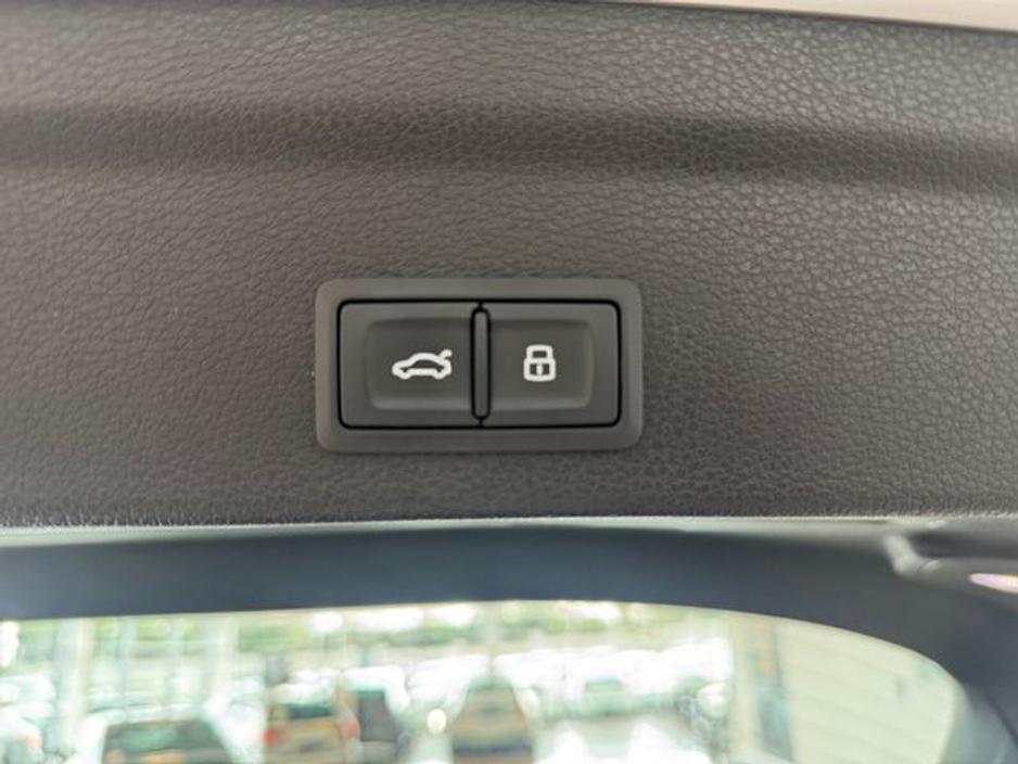 2021 Audi Q3 - image 20