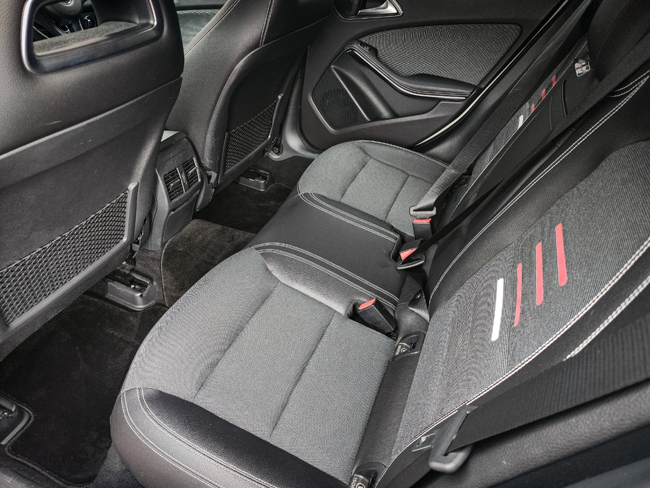 2018 Mercedes-Benz A Class - image 31