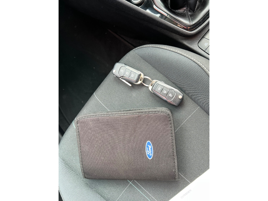 2018 Ford Fiesta - image 20