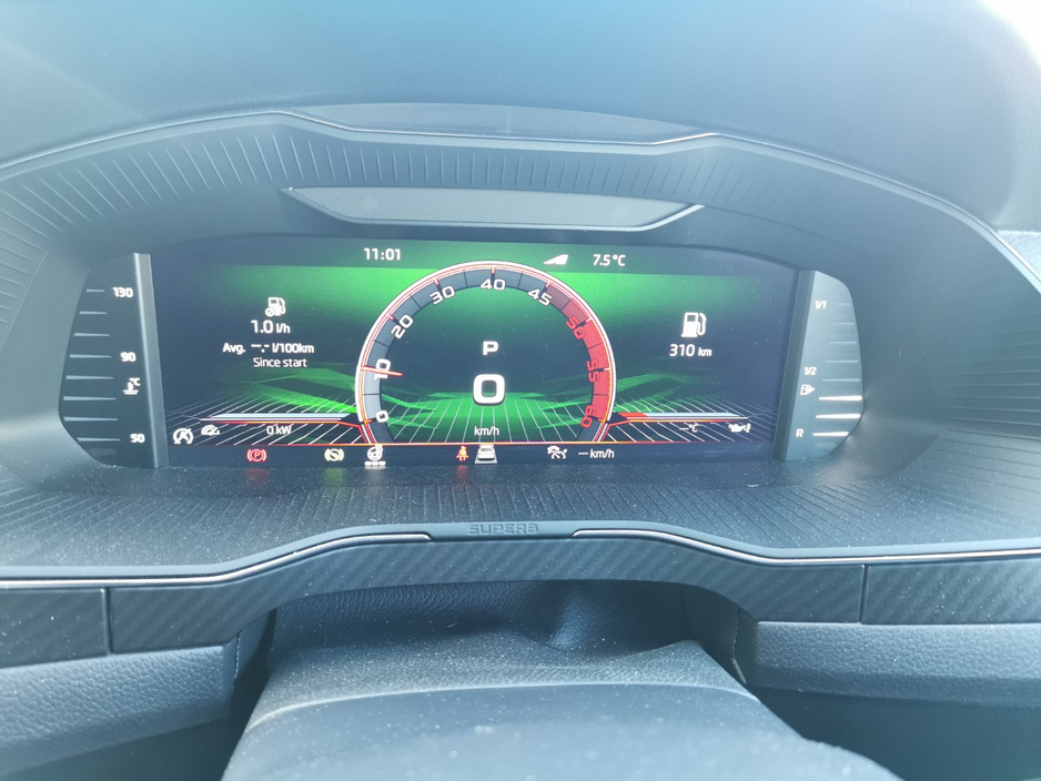 2024 Skoda Superb - image 20