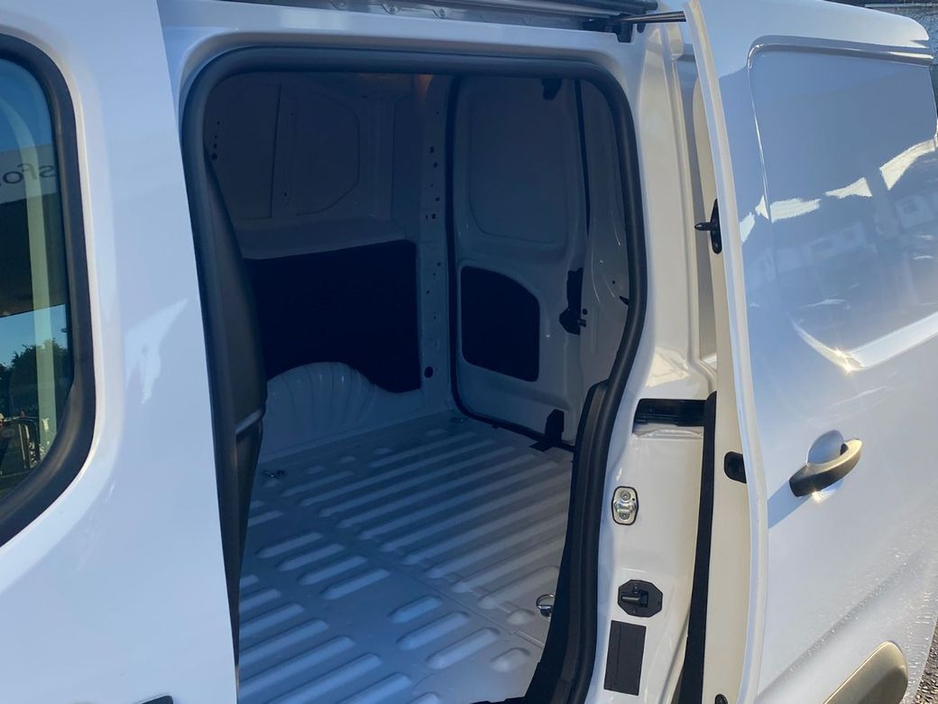 2025 Fiat Doblo SWB 1.5 100HP 650KG 4DR €21,495