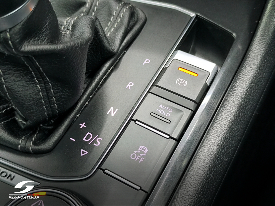 2017 Volkswagen Tiguan (171) R-LINE 2.0 TDI **4MOTION 240BHP**DSG AUTO €24,995