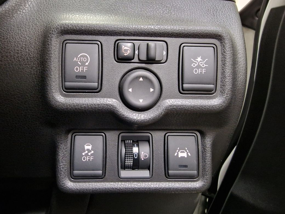 2017 Nissan Note - image 13