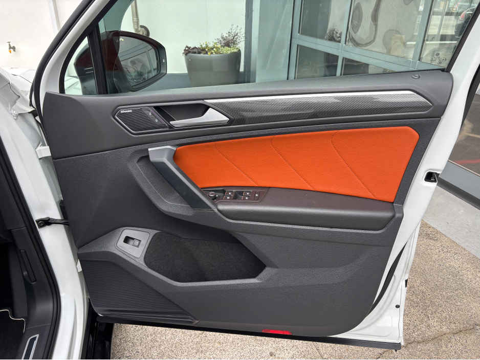 2019 Volkswagen Tiguan - image 16