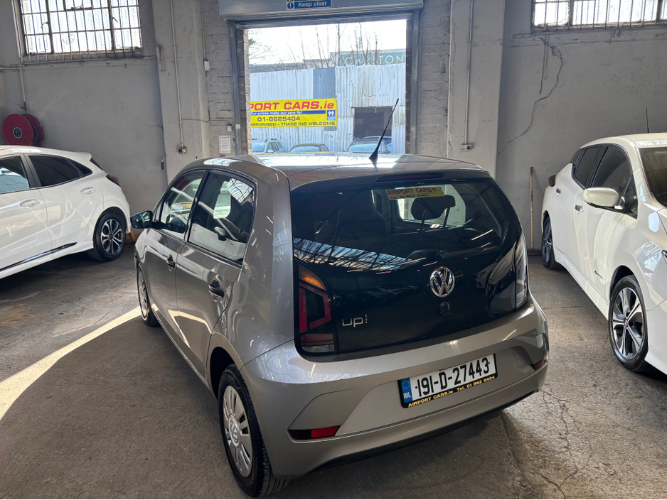 2019 Volkswagen up! - image 13
