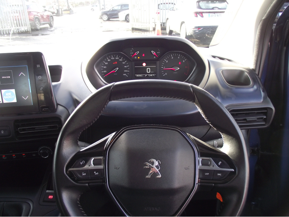 2019 Peugeot Rifter ALLURE 1.5 HDI 100PS 5DR MPV €17,950