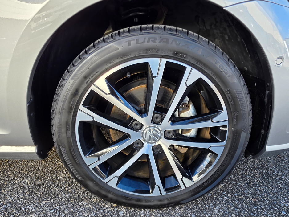 2020 Volkswagen Golf 2020 VW Golf 2.0 TDi Comfort Auto, Ultra Low Miles €24,900