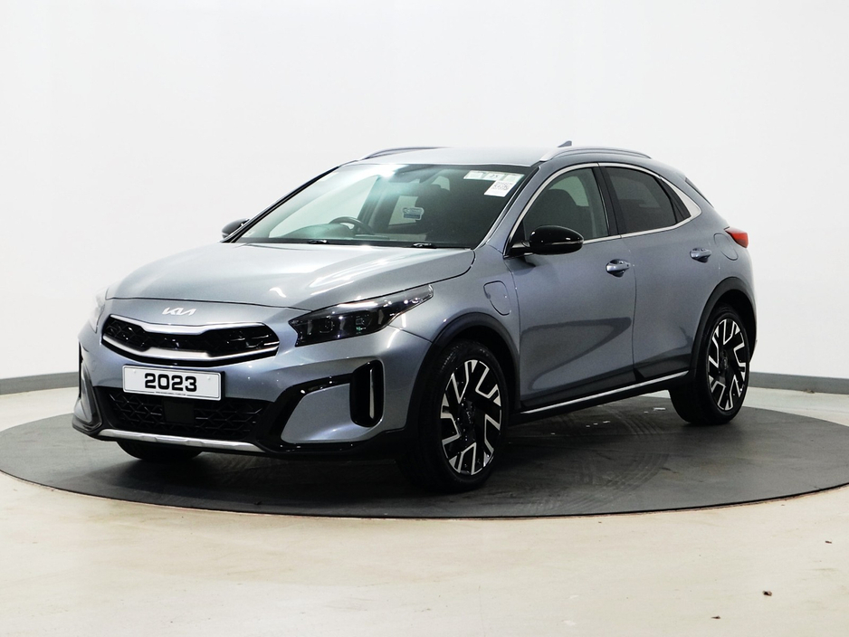 2023 Kia XCeed - image 7