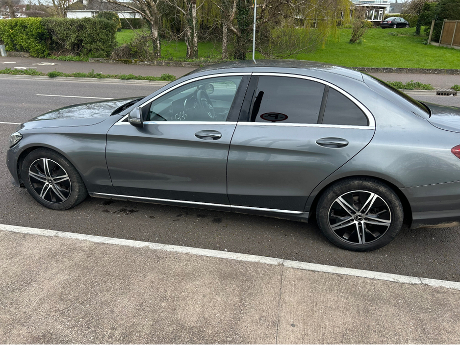 2019 Mercedes-Benz C Class - image 12
