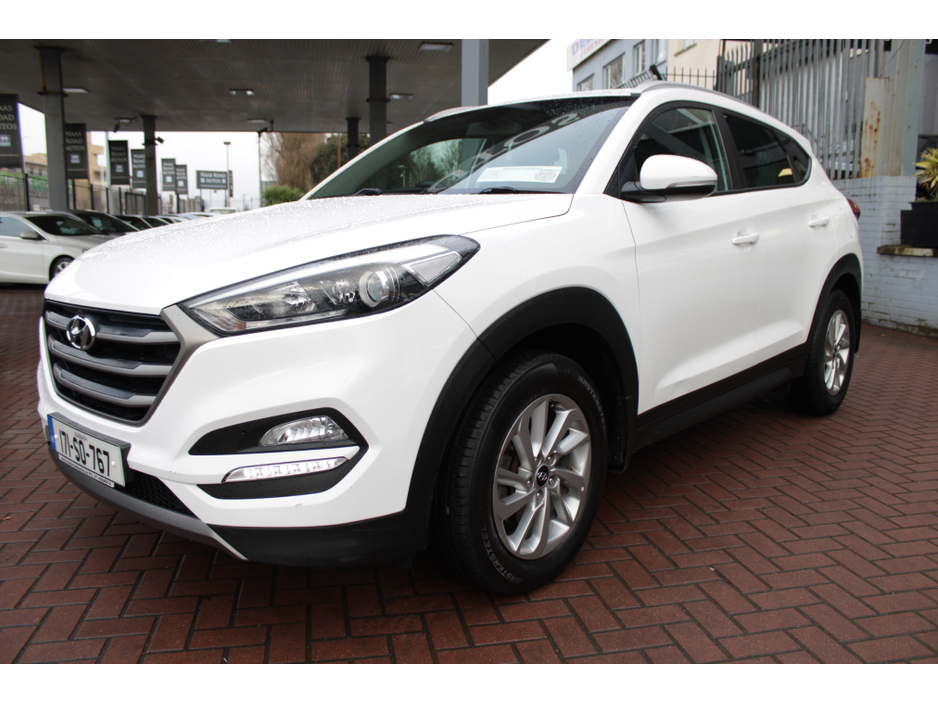 2017 Hyundai Tucson 1.7CRDI EXECUTIVE PLUS //WHITE WITH BLACK LEATHER //IMMACULATE CONDITION  // BUY WITH CONFIDENC AA AND SIMI APPROVED DEALER 2025 // FINANCE ARRANGED // ALL TRADE INS WELCOME // €13,950