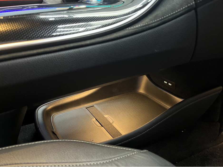 2023 Mercedes-Benz EQE €47950 2023 MERCEDES-BENZ EQE 350+ AUTOMATIC / CRUISE CONTROL / 360° PARKING CAMERA / ELECTRIC MEMORY HEATED & MASSAGING SEATS / PANORAMIC SUNROOF / PADDLE SHIFTERS / AMBIENT LIGHTS / APPLE CARPLAY €47,950