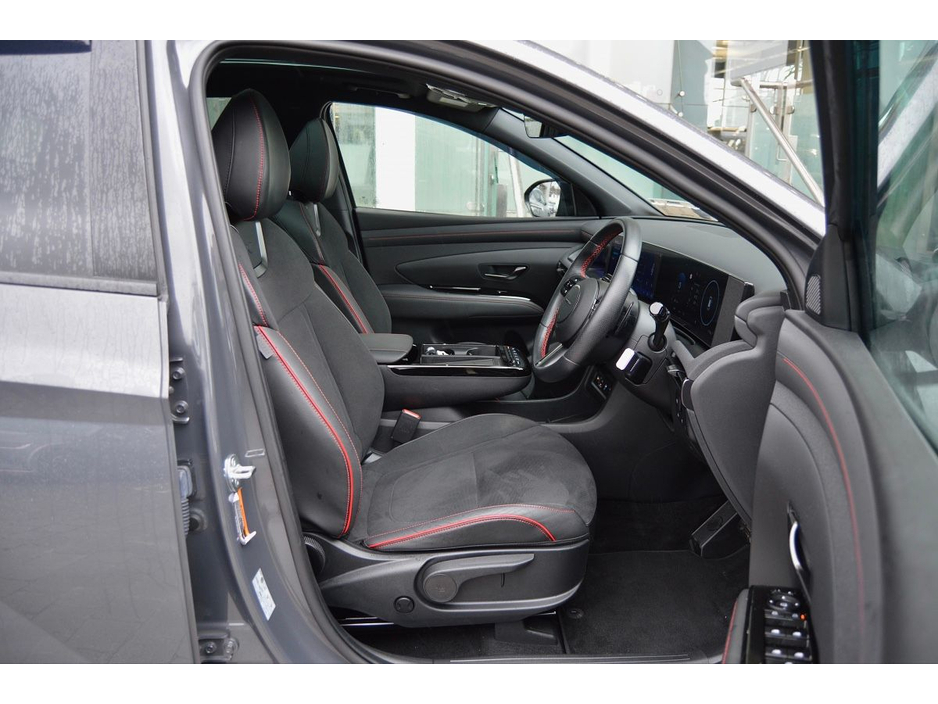 2025 Hyundai Tucson Tucson FL 2WD Platinum N-Line AUTO,Steps €46,995