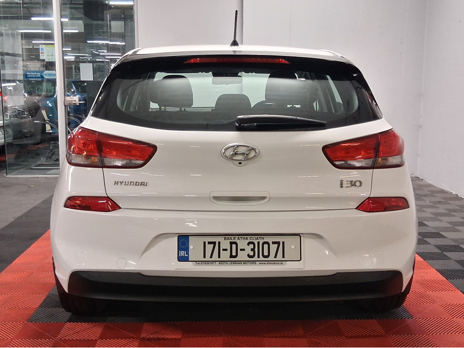 2017 Hyundai i30 **ONE OWNER - ONLY 62KLMS** €13,495