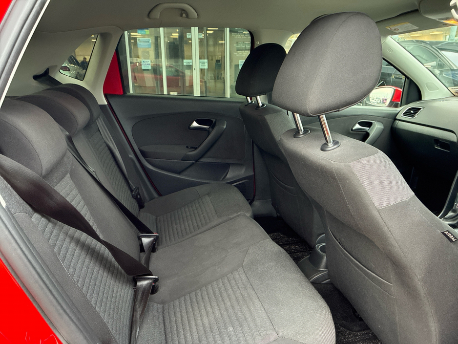 2014 Volkswagen Polo DBA-6RCBZ 5DR AUTO €10,950