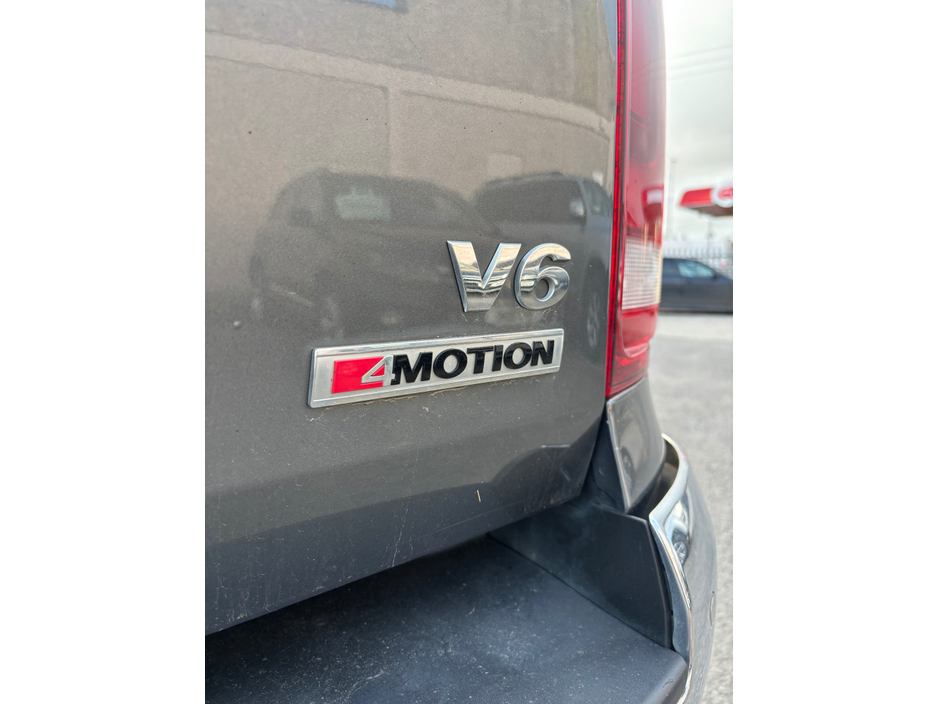 2019 Volkswagen Amarok - image 18
