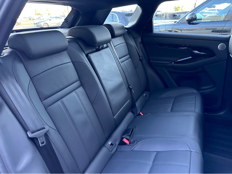 2025 Land Rover Range Rover Evoque AUTOBIOGRAPHY PANORAMIC ROOF
